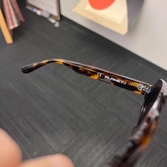 NYC Planet.i Main Sunglasses Tortoise main image 4